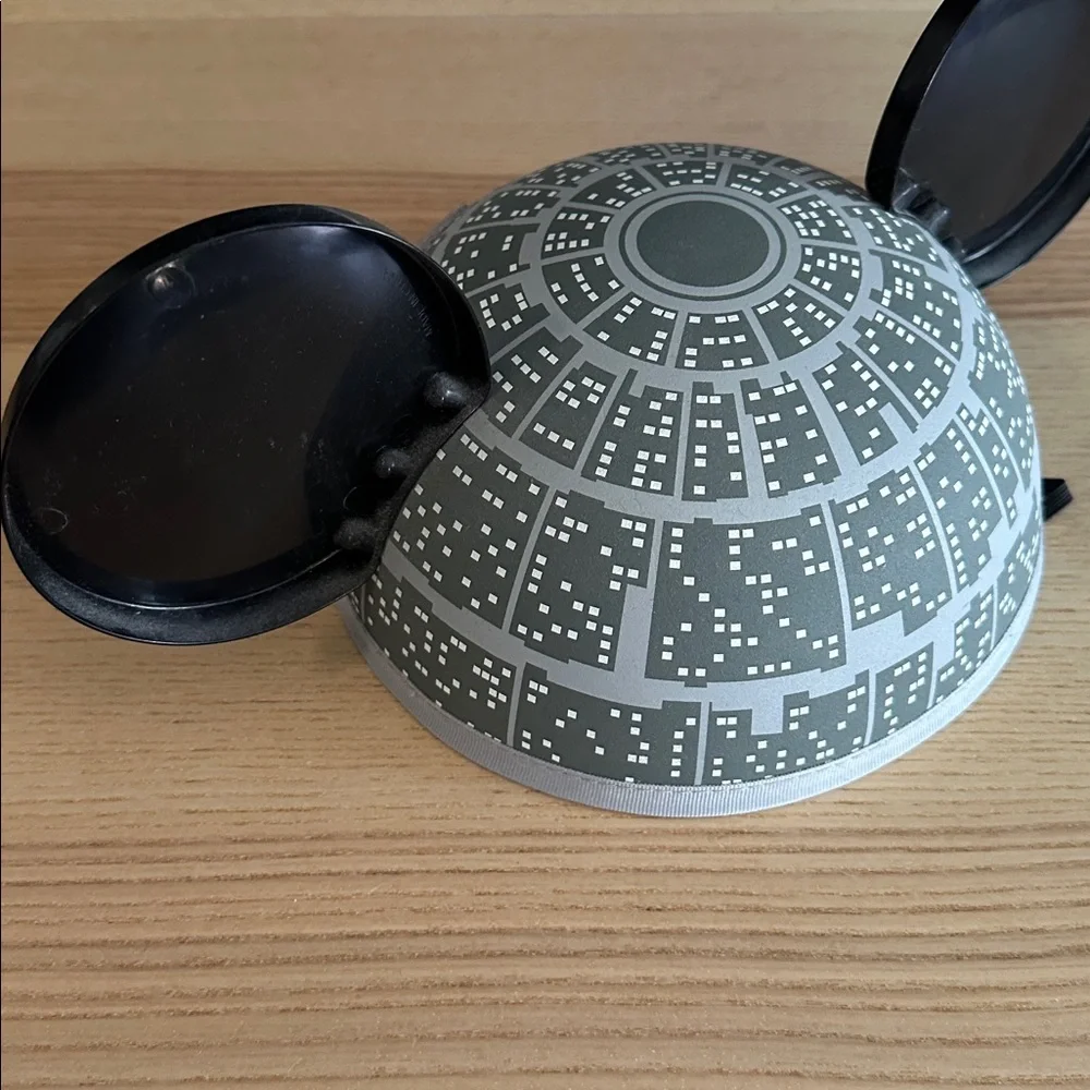 Disney Star Wars Death Star ears - Picture 3 of 4